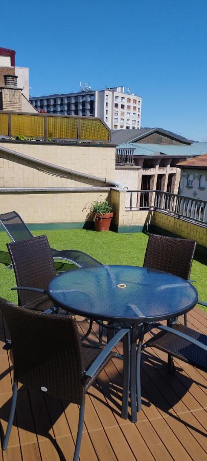 Atico Auditorio Disfrute Sus 40 Metros De Terraza Orientada Al Sur Οβιέδο Εξωτερικό φωτογραφία
